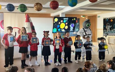 PROYECTO DE CENTRO: AVENTURA ESPACIAL